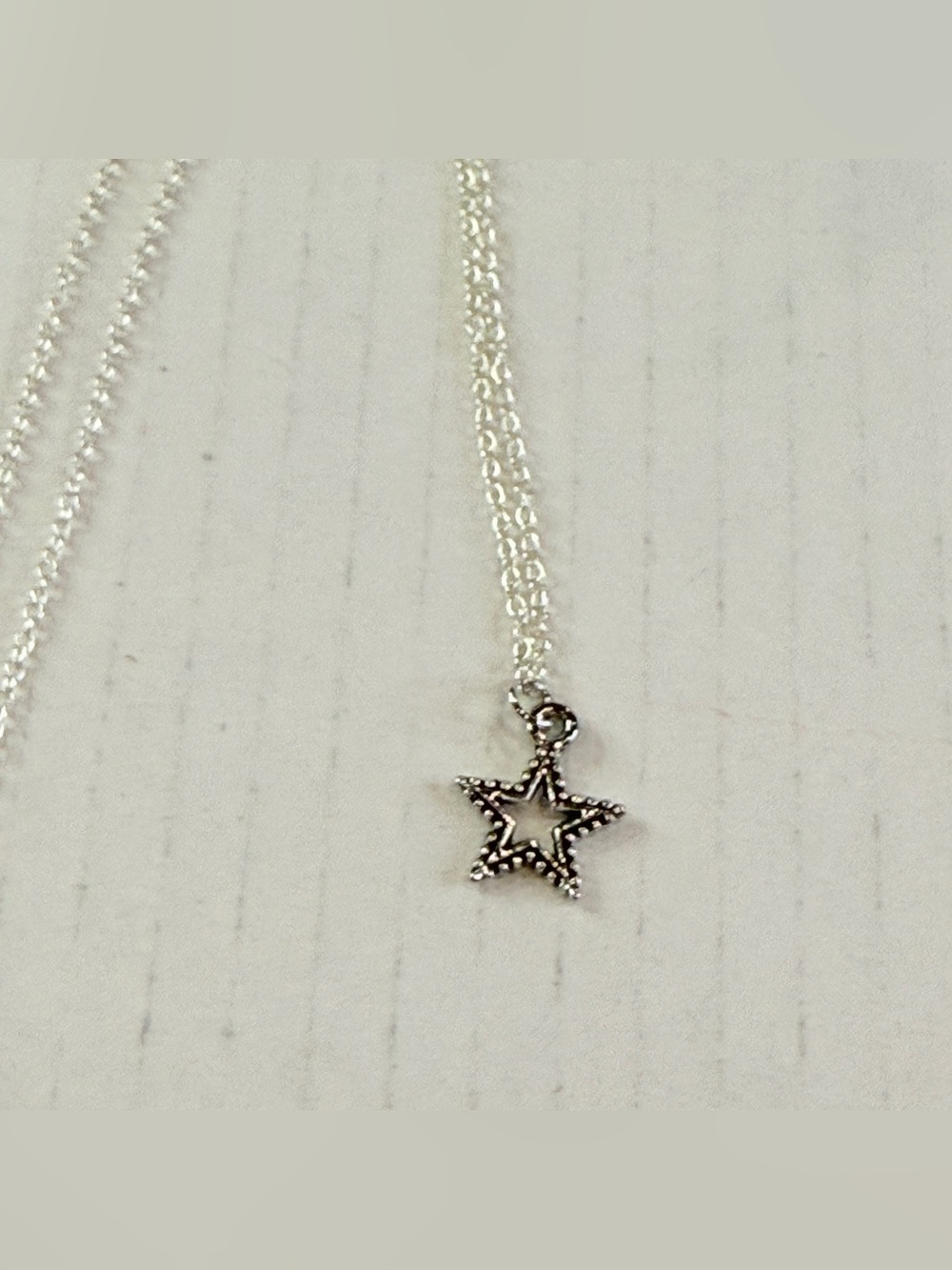 Dainty Silver Tone Open Star Pendant Necklace 17β Celestial - Picture 2 of 7